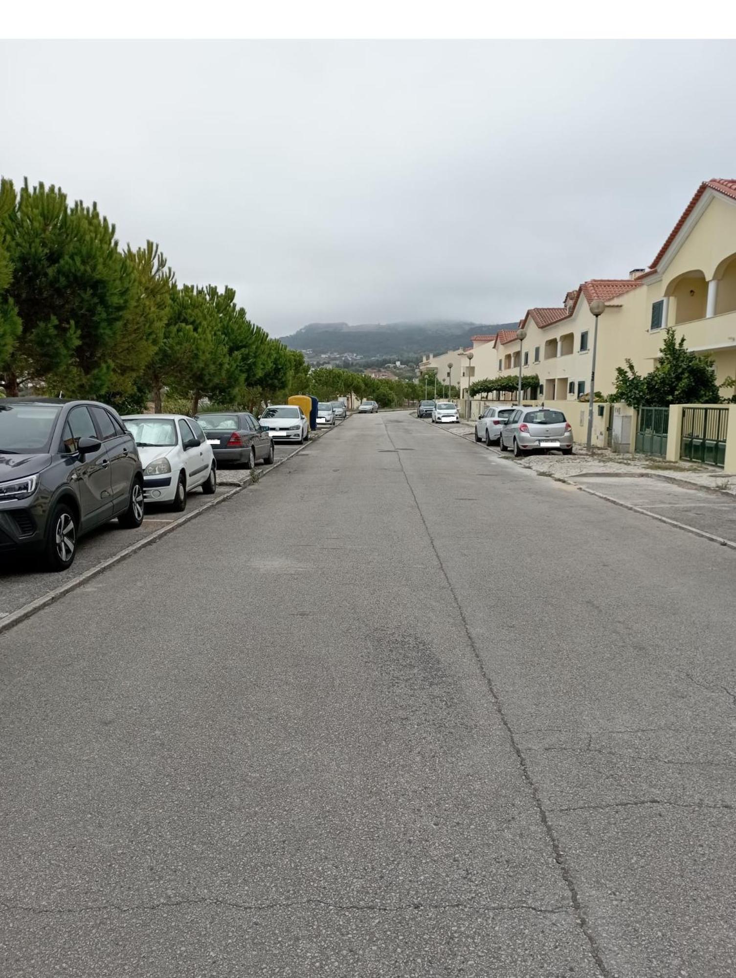 Sossego E Tranquilidade-Valley Guest House-Perto De Lisboa-Estacionamento A Porta Do Alojamento Arruda dos Vinhos Kültér fotó